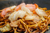 海鮮焼きそば - 恋火 新大久保